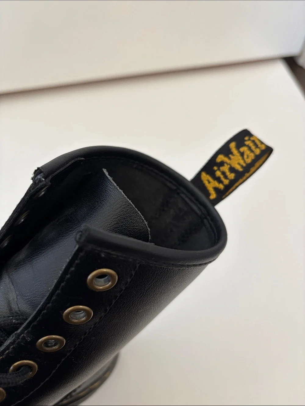 Dr. Martens Zavala Black‎ Leather Combat Boots Womens Size 6 / Mens Size 5
